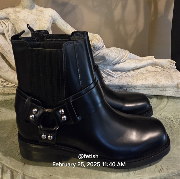 Marc Fisher Mizzi Moto Boots Harness Designer Leather Celebrity #42 - Picture 9 of 13